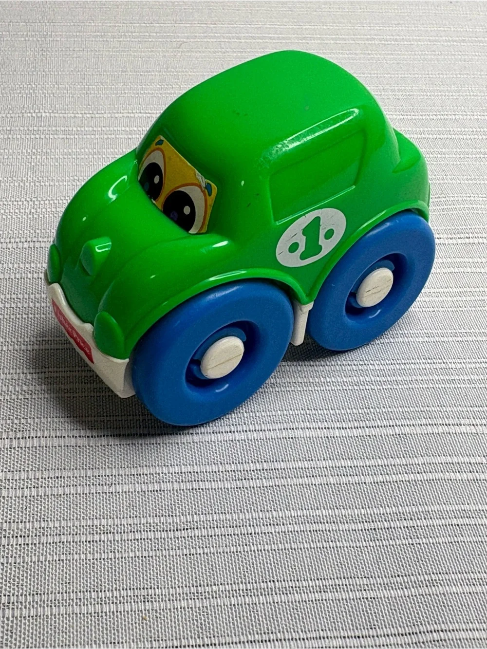 VTG Toddler McDonalds Toy Fisher Price 1999 Green Push Roll Car #1 Rattle Truck